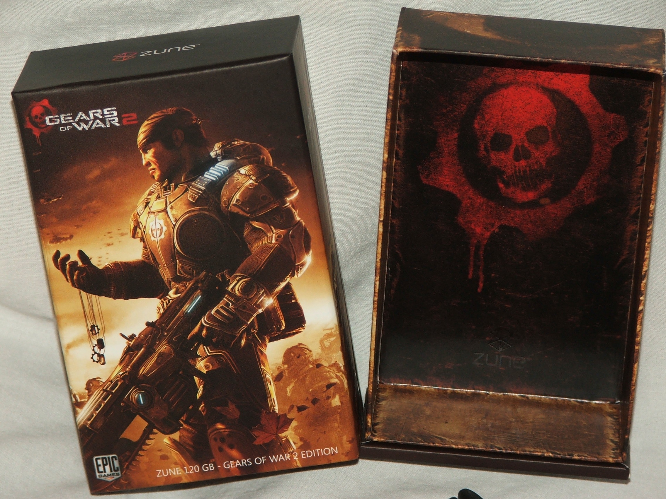 Gears of War 2 Special Edition Zune 120GB Technogog