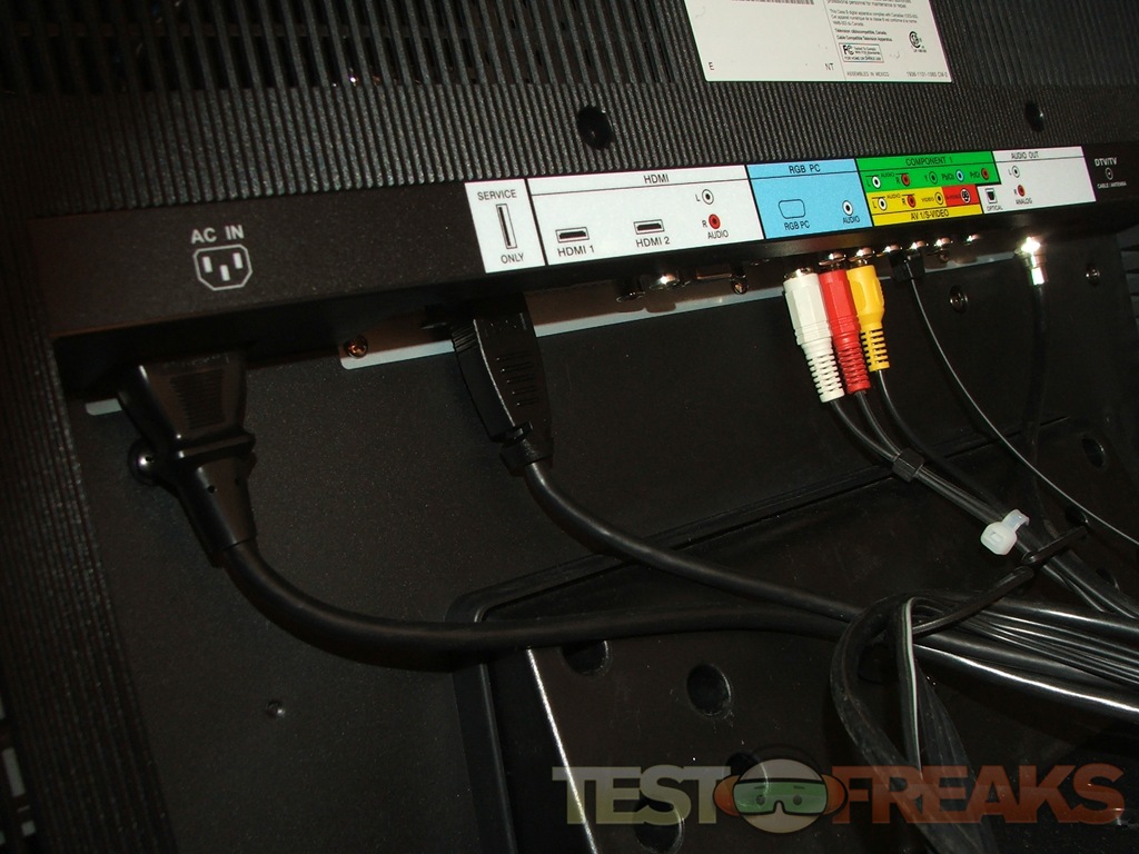 Vizio 47" LCD FHDTV VO47L Technogog